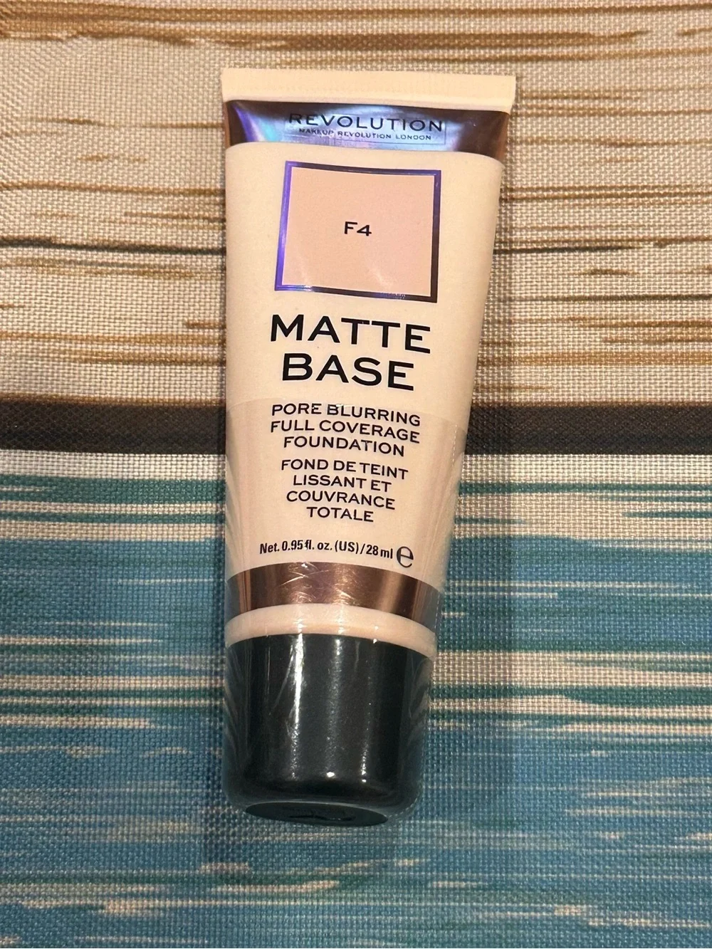 Revolution Matte Base Foundation F4 - Pink Beige Shade Pore Blur